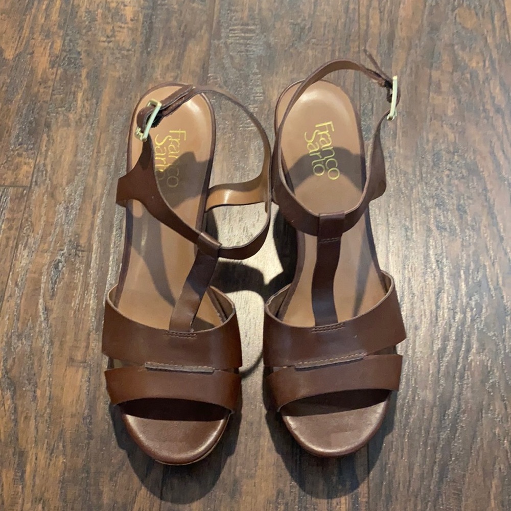Leather wedges